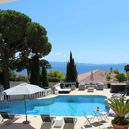 Villa Santa Monica *